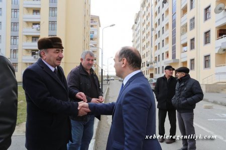 Yanvarın 22-də 120 saylı Cəbrayıl-Qubadlı seçki dairəsindən YAP-ın deputatlığa namizədi Ceyhun Məmmədov Sabunçu rayonu Kürdəxanı qəsəbəsində Cəbrayıldan olan məcburi köçkünlərin evində olub, həyətlərdə onlarla görüşüb
