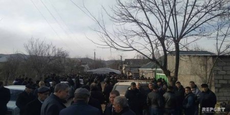 Meyiti yandırılan 10 yaşlı Nərmin dəfn edildi - YENİLƏNİB + FOTO