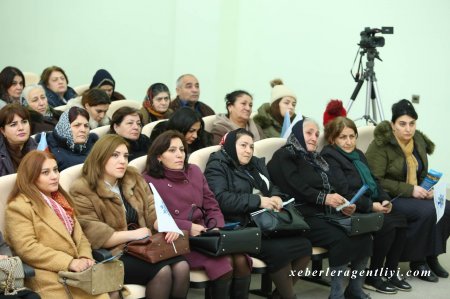 Yanvarın 21-də 120 saylı Cəbrayıl-Qubadlı seçki dairəsindən YAP-ın deputatlığa namizədi Ceyhun Məmmədov Qaradağ rayonu Qobu 1 və Qobu 2 yaşayış kompleksində Cəbrayıldan olan məcburi köçkünlərin evində olub, həyətlərdə onlarla görüşüb