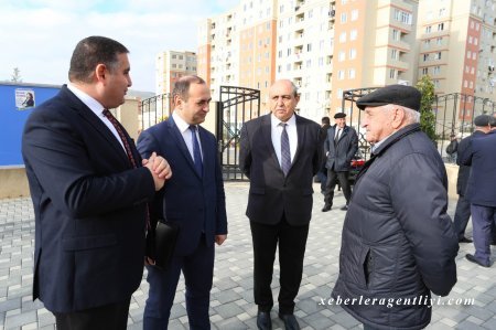 Yanvarın 21-də 120 saylı Cəbrayıl-Qubadlı seçki dairəsindən YAP-ın deputatlığa namizədi Ceyhun Məmmədov Qaradağ rayonu Qobu 1 və Qobu 2 yaşayış kompleksində Cəbrayıldan olan məcburi köçkünlərin evində olub, həyətlərdə onlarla görüşüb