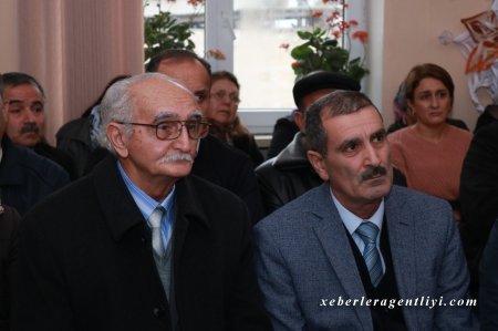 YAP-ın 120 saylı Cəbrayıl-Qubadlı seçki dairəsindən deputatlığa namizədi Ceyhun Valeh oğlu Məmmədov Yeni Suraxanıda məskunlaşan Cəbrayıldan olan məcburi  köçkünlərin evində olub, həyətlərdə onlarla görüşüb