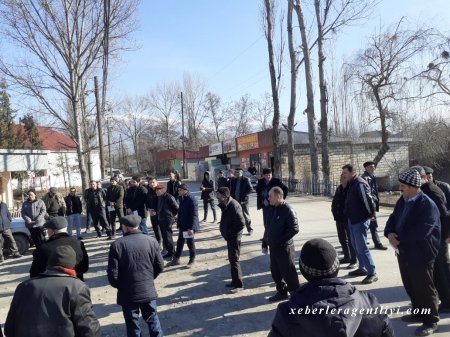 Yusif Osmanlı Qalınçaq kəndində süçicilərlə görüşüb.