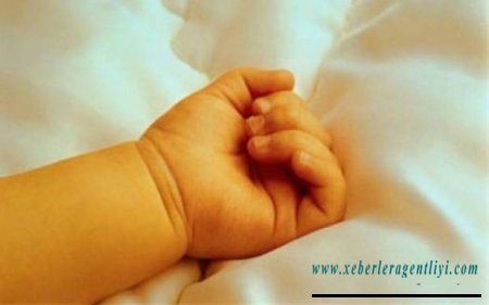 Bakıda ana ölü doğulmuş körpəsini küçəyə atdı