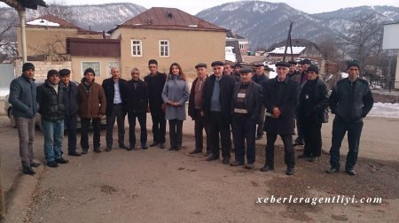 Lalə Məmmədovanın seçicilərlə görüşləri davam edir.