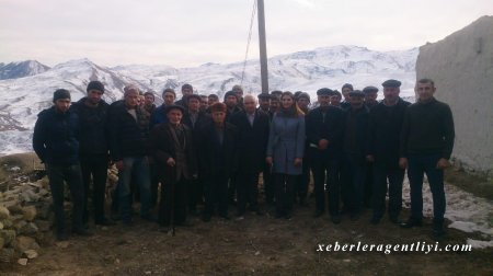 Lalə Məmmədovanın seçicilərlə görüşləri davam edir.