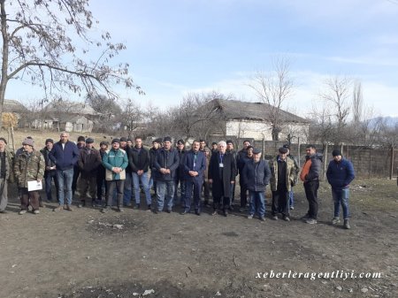 Yusif Osmanlı 61 kənddə görüş keçirib.