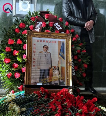 İsgəndər Həmidov dəfn edildi - Fotolar