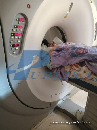 Bakıda özünü binadan atan qızın görüntüləri - FOTOLAR