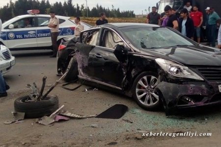 Tanınmış müğənni Vüsal Əliyev ağır yol qəzasına düşüb