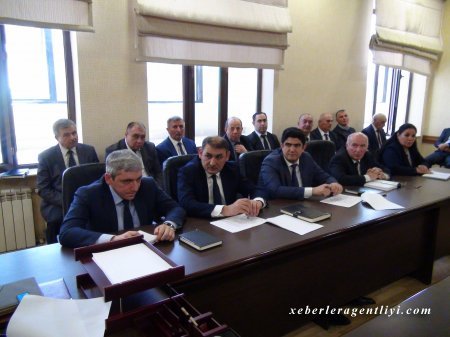 İsmayıllı Rayon İcra Hakimiyyətinin başçısı Nahid Bağırov İcra Hakimiyyətində vətəndaşları qəbul edib.