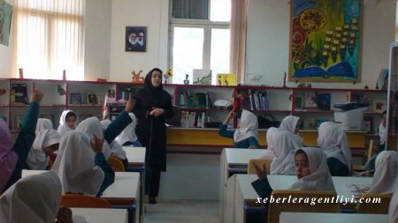 İranda orta məktəblərdə dərslər bərpa edilir