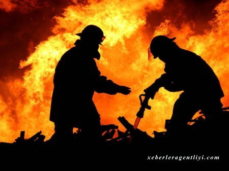 “EuroHome” ticarət mərkəzi yenidən yanır