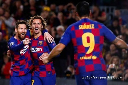 “Barselona” futbolçuları maaşlarının növbəti dəfə azaldılmasına qarşı çıxdı