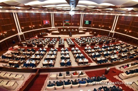 Sabah Milli Məclisin növbədənkənar sessiyasının plenar iclası keçiriləcək - Gündəlik