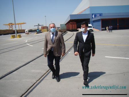 AzTU-nun rektoru Abşeron Logistika Mərkəzinin direktoru ilə görüşüb