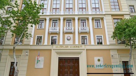 Sərt karantin rejimində jurnalistlərin fəaliyyəti ilə bağlı RƏSMİ AÇIQLAMA