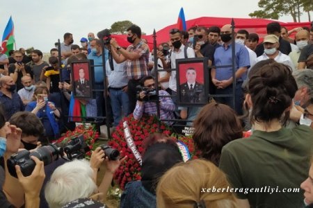 Şəhid olan Polad Həşimovun büstü hazırlandı