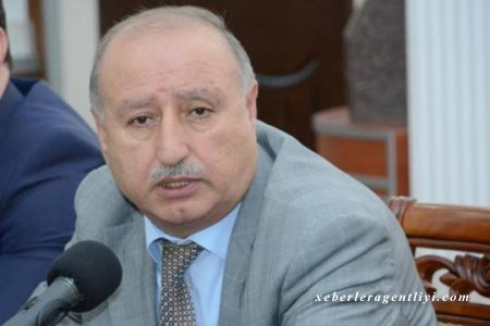 Akademiyada ”islahat”a başlayanlar... - Cümhuriyyət banilərinə qarşı kif basmış konsepsiyanı dirçəltməyə çalışır... Akademiyada ”islahat”a başlayanlar... - Cümhuriyyət banilərinə qarşı kif basmış konsepsiyanı dirçəltməyə çalışır...
