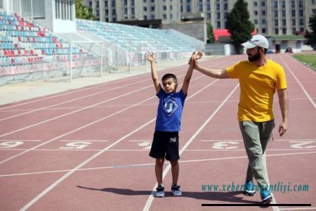 Sağlamlıq imkanları məhdud uşaqların qatıldığı inkluziv idman yarışları təşkil edilib
