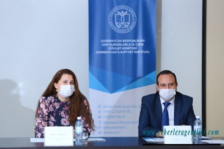 Aİİ-də İslamşünaslıq ixtisasına qəbul olunmaq istəyən abituriyentlər üçün müsahibə mərhələsi başlayıb