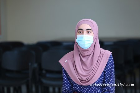 Aİİ-də İslamşünaslıq ixtisasına qəbul olunmaq istəyən abituriyentlər üçün müsahibə mərhələsi başlayıb