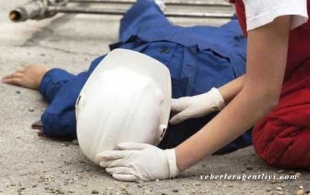 Bakıda fəhlə 11-ci mərtəbədən yıxılıb öldü