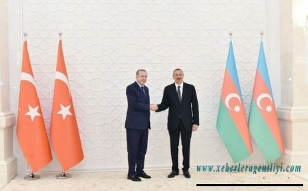 İlham Əliyev və Ərdoğan Şəhidlər Xiyabanını ziyarət etdilər