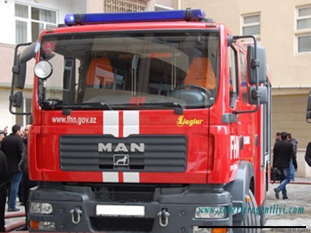 Bakıda doqquzmərtəbəli binada yanğın: Sakinlər təxliyyə edildi