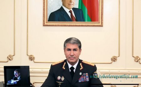 Vilayət Eyvazov təqaüdə göndərdiyi rəisləri qəbul edib - FOTO