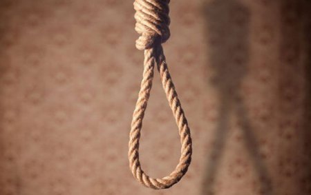 Türkiyədə 11 yaşlı qız özünü asaraq intihar etdi