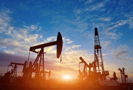 Dünya bazarında neftin qiyməti
