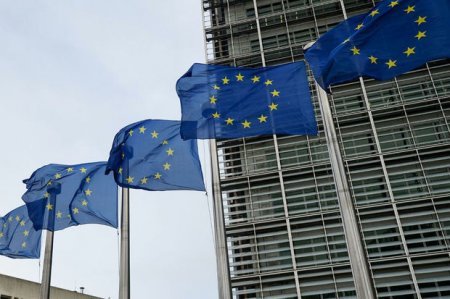 Rusiyanı Avropa İttifaqında təmsil edən 19 şəxs “persona non-qrata” elan edildi