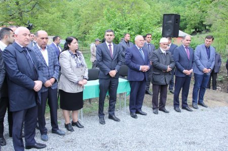 Xalq şairi Musa Yaqubun anım günü münasibətilə şairin qəbirüstü abidəsinin açılışı olub