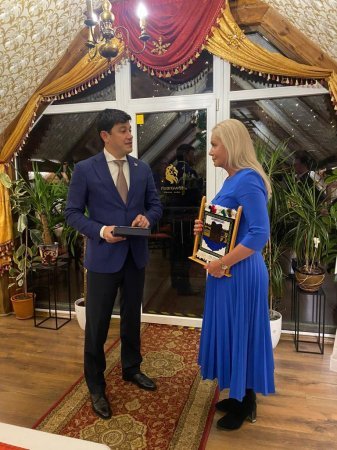 Komitə sədri Estoniya rəsmiləri ilə görüşüb