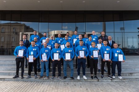 Bakıda ağır atletika üzrə beynəlxalq məşqçilik kursu keçirilib