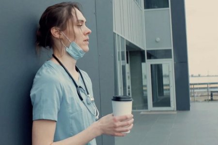 ABŞ-da ilk dəfə süni ət satışına rəsmi icazə verilib