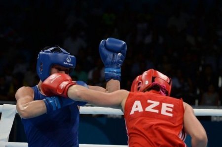 Azərbaycan millisinin boksçuları ölkə birinciliyində finala yüksəliblər