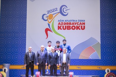 Ömər Cavadov bütün rəqiblərini üstələdi