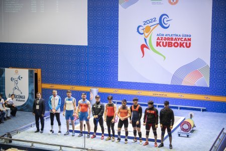 Füqan Əliyev Kubokda qələbəni bayram etdi