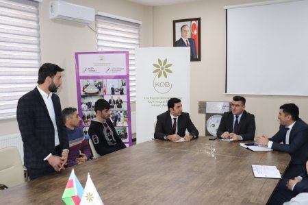 “Gənclərin biznes emalatxanası” layihəsinin iştirakçılarına aktivlər verilib