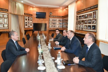 Türkiyənin Gəncə şəhərinə yeni təyin olunan Baş konsulu ADAU-da olub