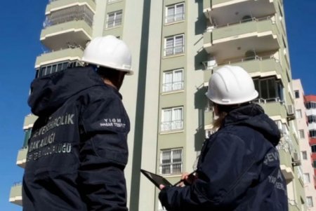 Türkiyədə zəlzələdən zərər çəkən binaların sayı açıqlandı: “3 vilayətdə 33 min 143 bina təcili sökülməlidir”