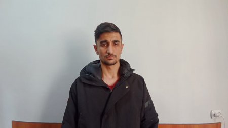 Neftçala Rayon Polis Şöbəsinin əməkdaşları tərəfindən keçirilən əməliyyat tədbirləri nəticəsində sosial şəbəkə vasitəsilə tanış olduğu əcnəbi narkotacirdən onlayn yolla narkotik alan şəxs saxlanılıb