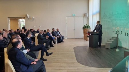 Haaqada Xocalı abidəsi ziyarət edilib