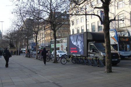 İngiltərənin 3 şəhərində Xocalı soyqırımı ilə bağlı məlumatlandırma aksiyası keçirilib