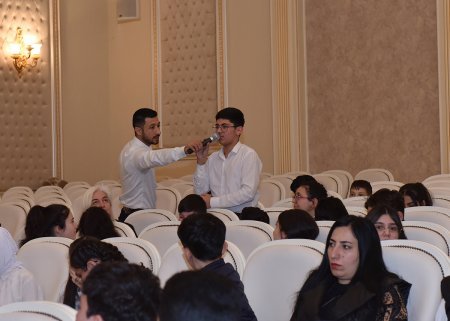 Azərbaycan İlahiyyat İnstitutunun fəaliyyəti barədə Sumqayıt məktəbliləri məlumatlandırılıb