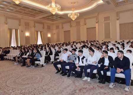 Azərbaycan İlahiyyat İnstitutunun fəaliyyəti barədə Sumqayıt məktəbliləri məlumatlandırılıb