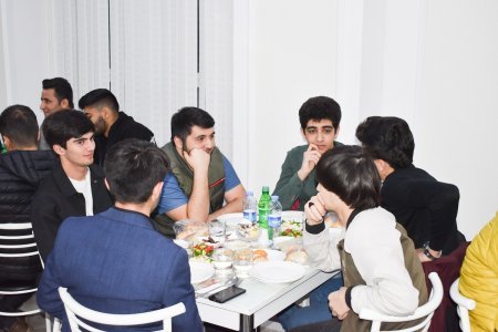 Aqrar Universitetdə tələbələr üçün iftar süfrəsi təşkil olunub