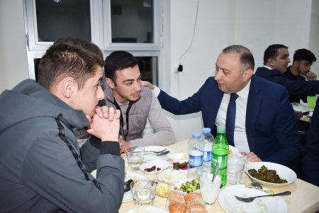 Aqrar Universitetdə tələbələr üçün iftar süfrəsi təşkil olunub