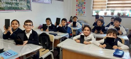 “Khany Academy ilə gələcəyin adamı ol !”